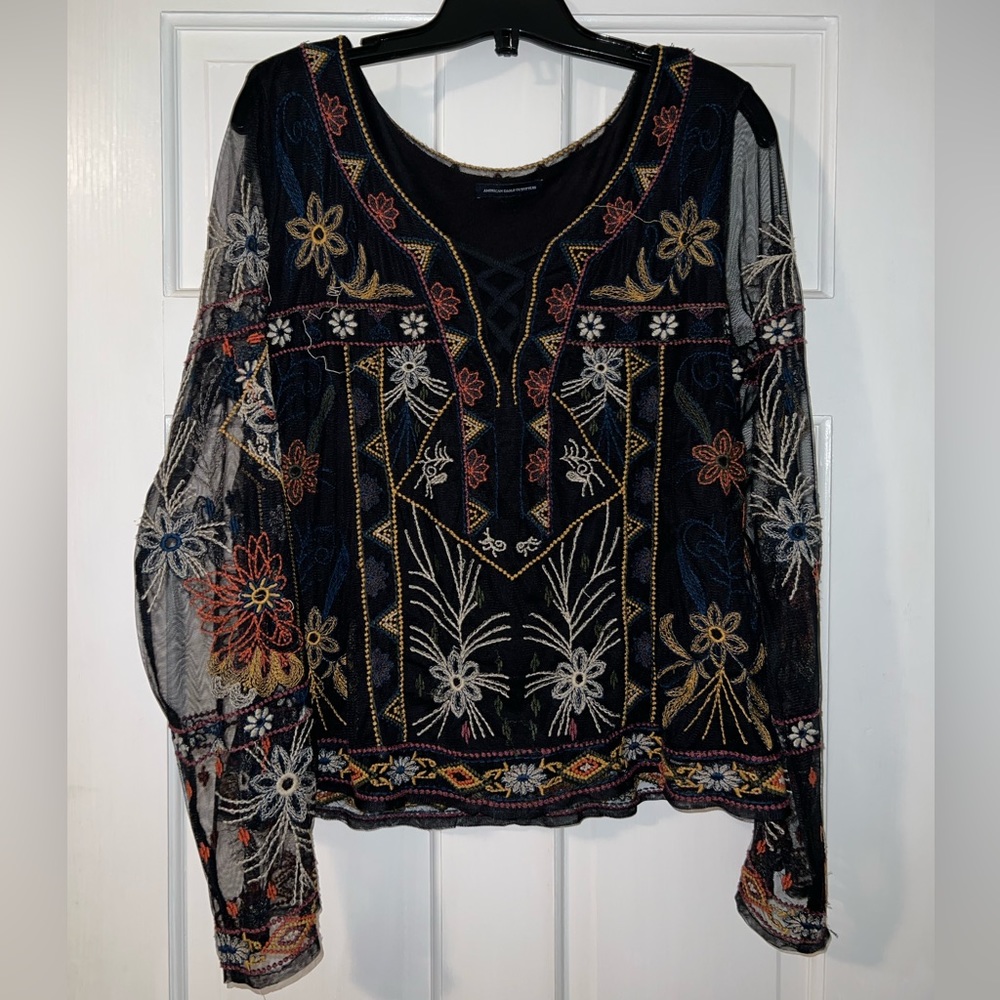 American Eagle Long Sleeve top